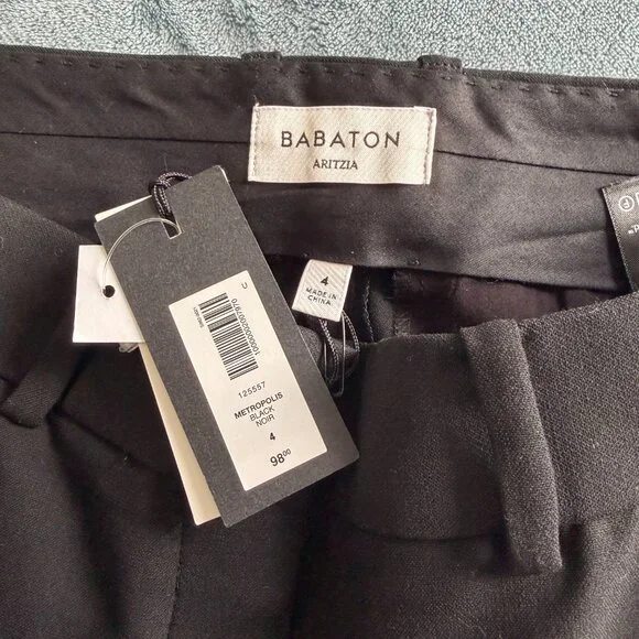 Babaton shorts - Picture 3 of 4